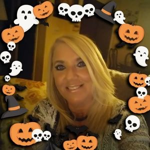 Meet your Posher, Alicefaye